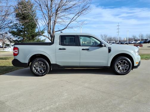 2023 Ford Maverick XLT