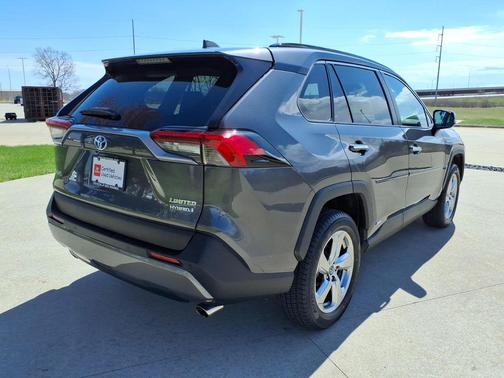 2019 Toyota RAV4 Hybrid Limited