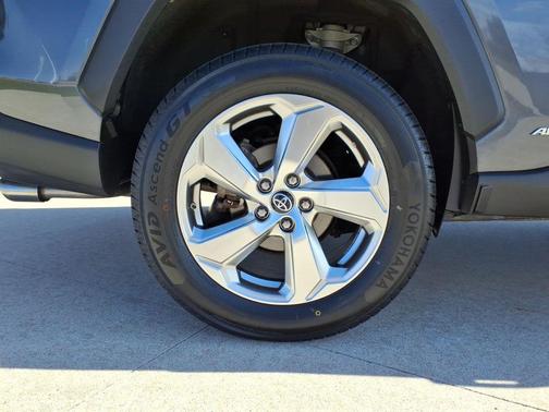 2019 Toyota RAV4 Hybrid Limited