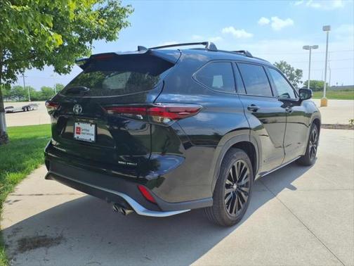 2024 Toyota Highlander XSE