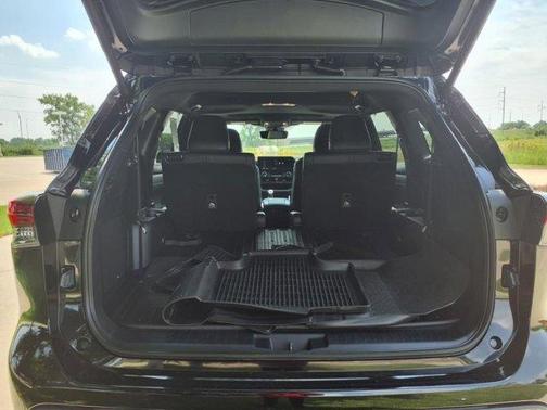 2024 Toyota Highlander XSE