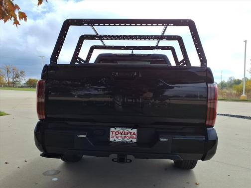 2023 Toyota Tundra Platinum