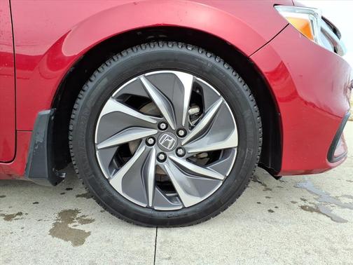 2022 Honda Insight Touring