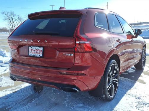 2020 Volvo XC60 T5 R-Design