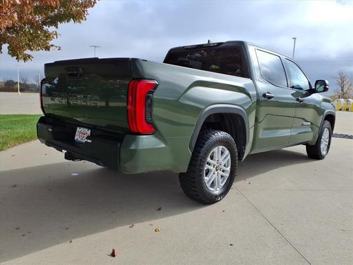 2022 Toyota Tundra SR5