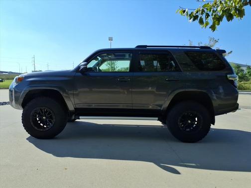 2020 Toyota 4Runner TRD Off Road Premium