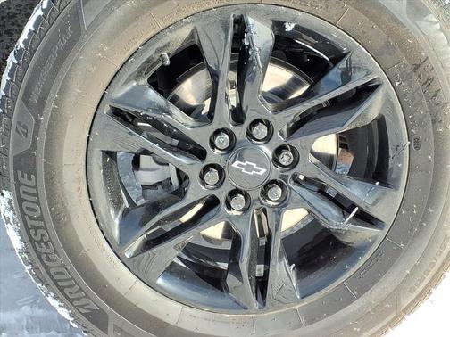 2022 Chevrolet Traverse LT Cloth