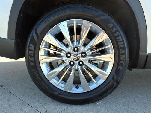 Wind Chill Pearl 2024 Toyota Grand Highlander Platinum