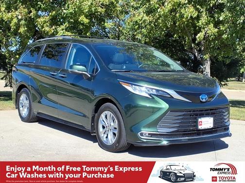 2024 Toyota Sienna Limited 7-Passenger