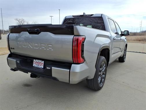 2024 Toyota Tundra Platinum