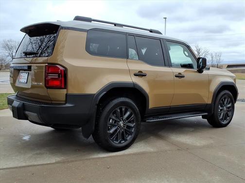 2024 Toyota Land Cruiser Base