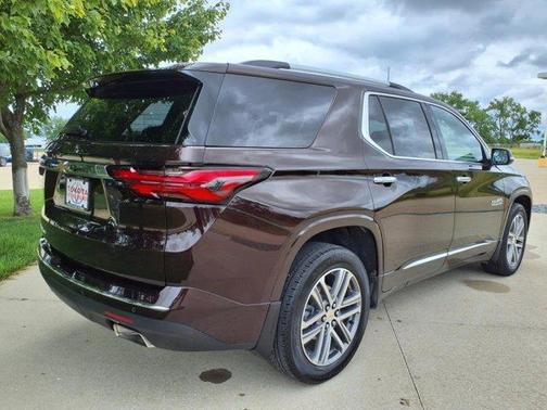 2023 Chevrolet Traverse High Country