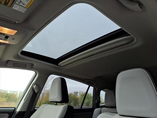 2016 Toyota RAV4 Hybrid XLE