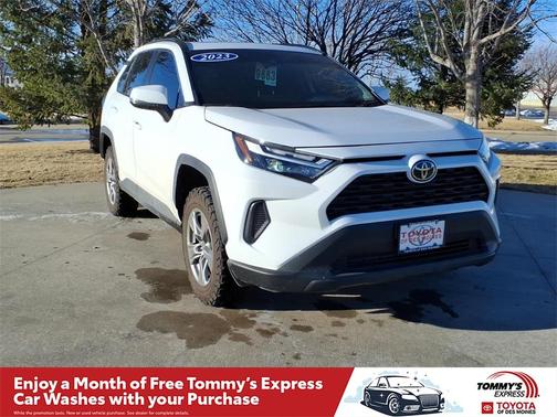 2023 Toyota RAV4 XLE