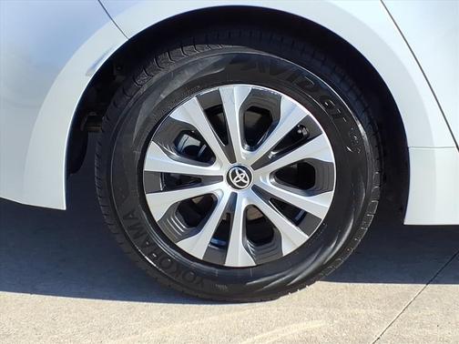 2022 Toyota Corolla Hybrid LE