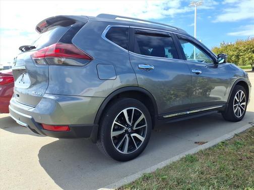 2020 Nissan Rogue SL