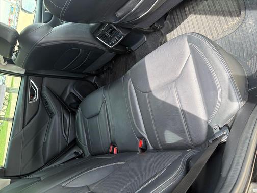Crystal Black Silica 2022 Subaru Forester Touring
