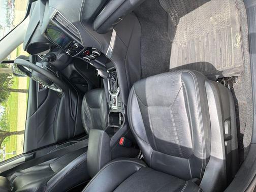Crystal Black Silica 2022 Subaru Forester Touring