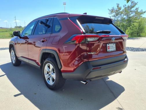 2021 Toyota RAV4 Hybrid LE