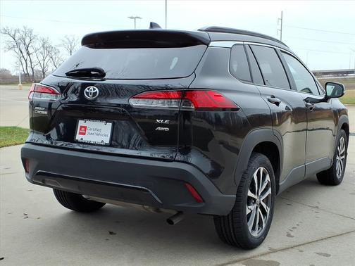 2023 Toyota Corolla Cross XLE