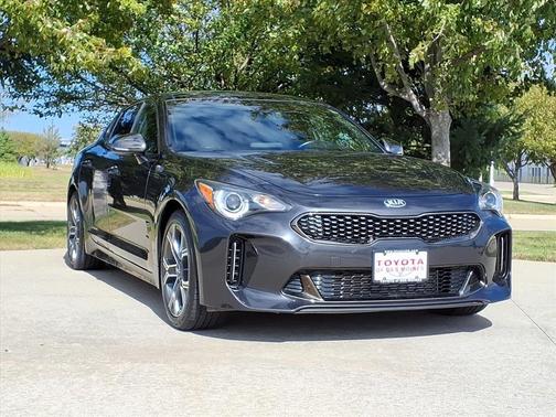 2021 Kia Stinger GT-Line