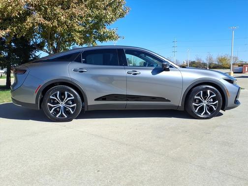 2023 Toyota Crown XLE