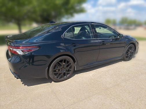 Galactic Aqua Mica 2021 Toyota Camry XSE