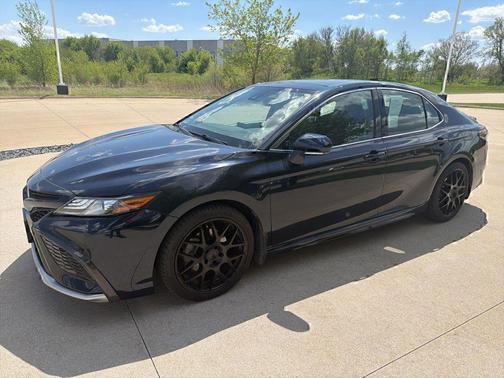 Galactic Aqua Mica 2021 Toyota Camry XSE