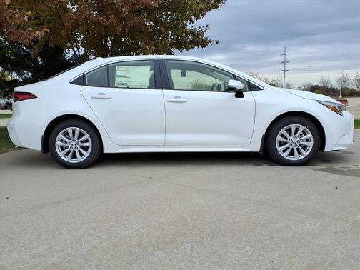 2026 Toyota Corolla Hybrid XLE