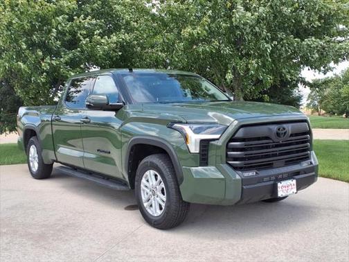 2022 Toyota Tundra SR5