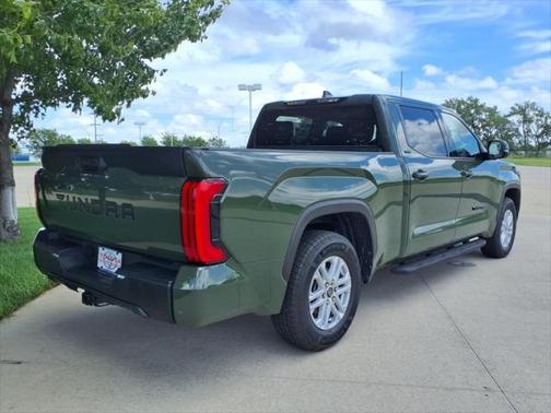 2022 Toyota Tundra SR5