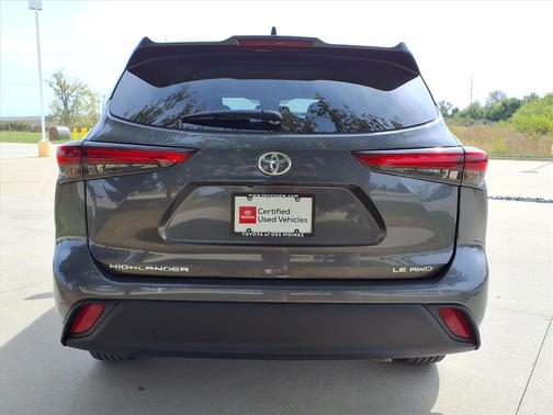2023 Toyota Highlander LE