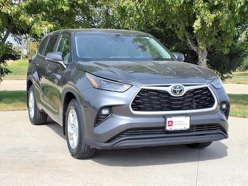 2023 Toyota Highlander LE