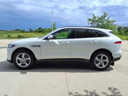 2017 Jaguar F-PACE 35t Premium