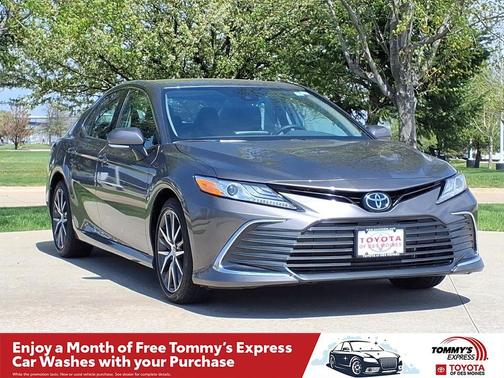 Predawn Gray Mica 2023 Toyota Camry XLE
