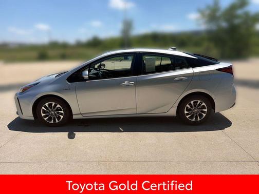 Classic Silver Metallic 2021 Toyota Prius Limited