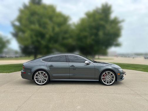 Daytona Gray Pearl Effect 2018 Audi S7 4.0T Premium Plus