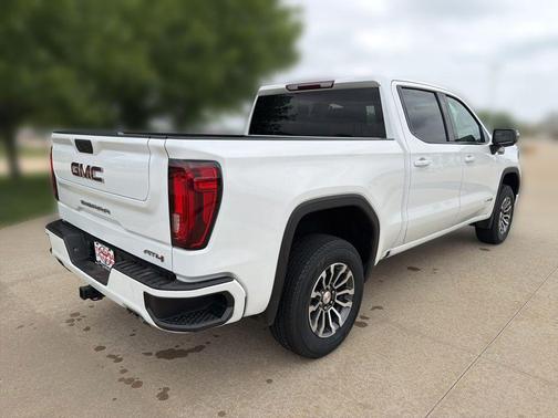Summit White 2021 GMC Sierra 1500 AT4