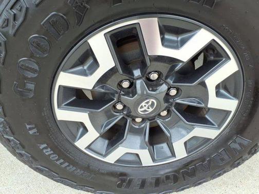 2023 Toyota Tacoma SR