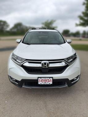 Platinum White Pearl 2019 Honda CR-V Touring