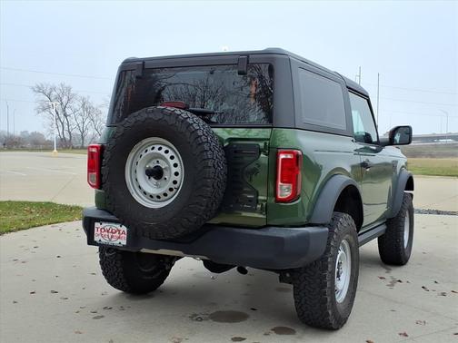 2022 Ford Bronco Base