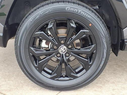 Magnetic Gray Metallic/Midnight Black Metallic 2022 Toyota RAV4 Hybrid SE