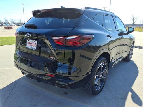 Black 2021 Chevrolet Blazer RS
