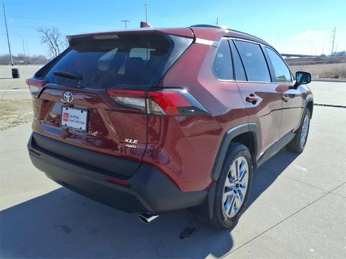 2025 Toyota RAV4 XLE Premium