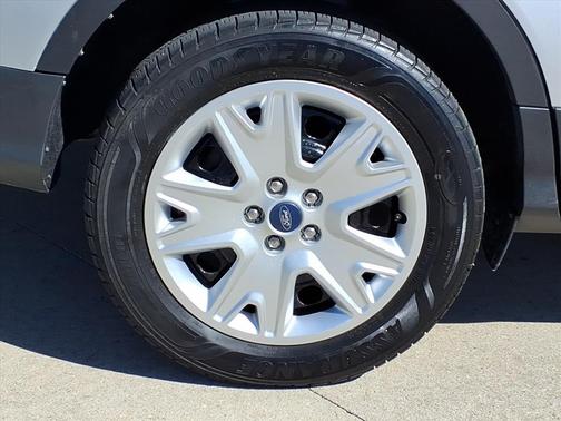 2016 Ford Escape S