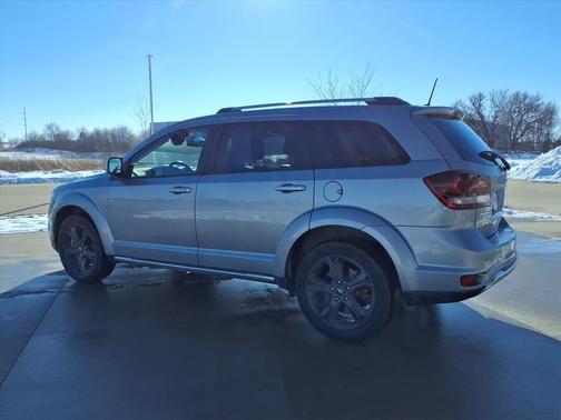 2020 Dodge Journey Crossroad