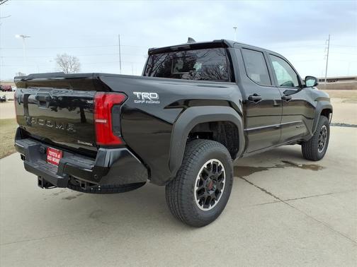2026 Toyota Tacoma Hybrid TRD Off Road