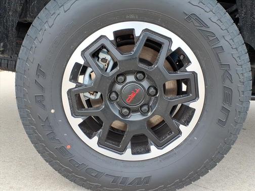 2026 Toyota Tacoma Hybrid TRD Off Road