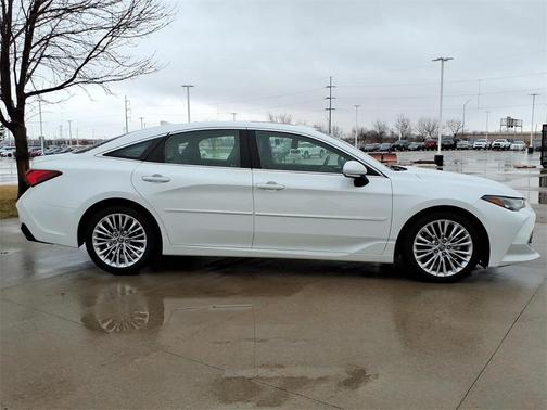 2019 Toyota Avalon Limited