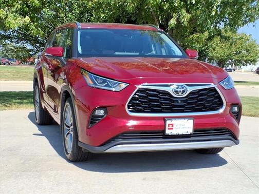 2021 Toyota Highlander Platinum